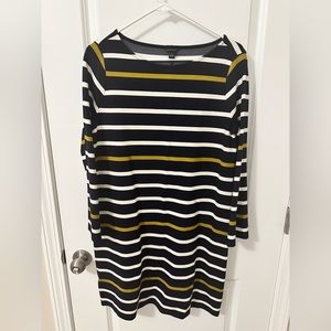 Ann Taylor long sleeve knit dress
